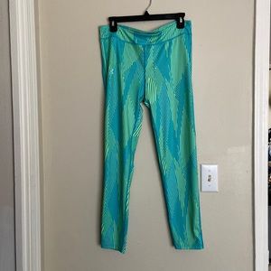 Woman’s under armour leggings